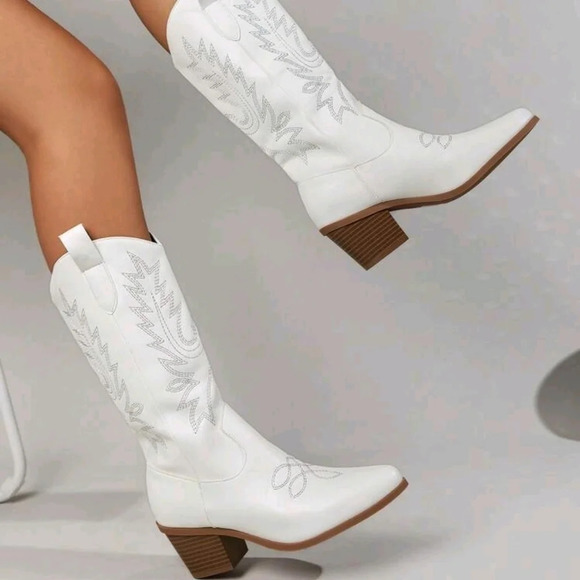 Women's Fashionable Western Boots For Outdoor Activities In Autumn And Winter - Picture 1 of 6